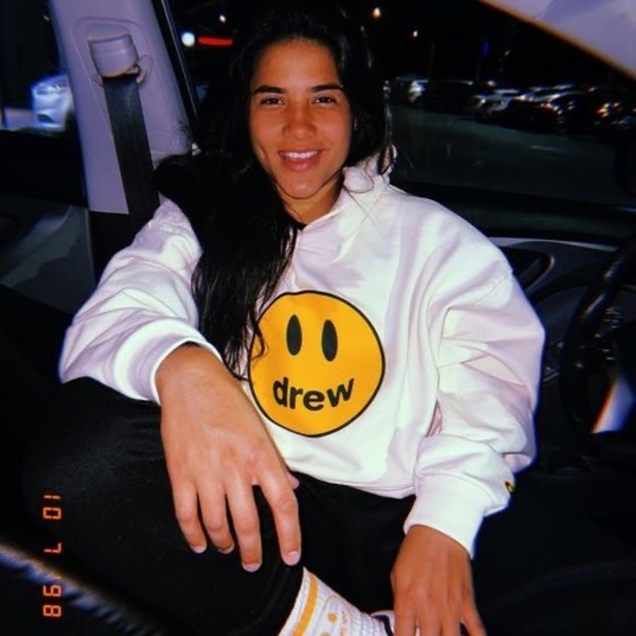 Meet your Posher, Bruna - Picture 1 of 1